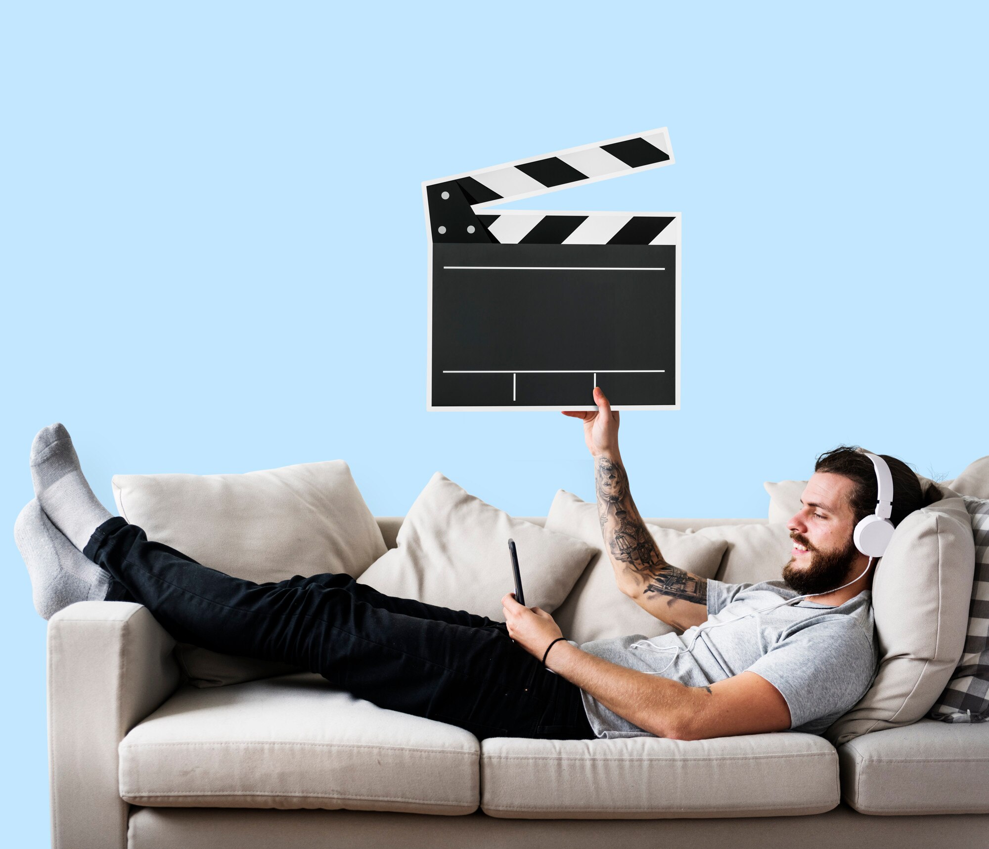 hombre sofa sosteniendo icono clapeta 53876 71049